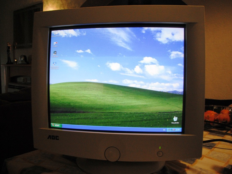 aoc monitor 7vlr